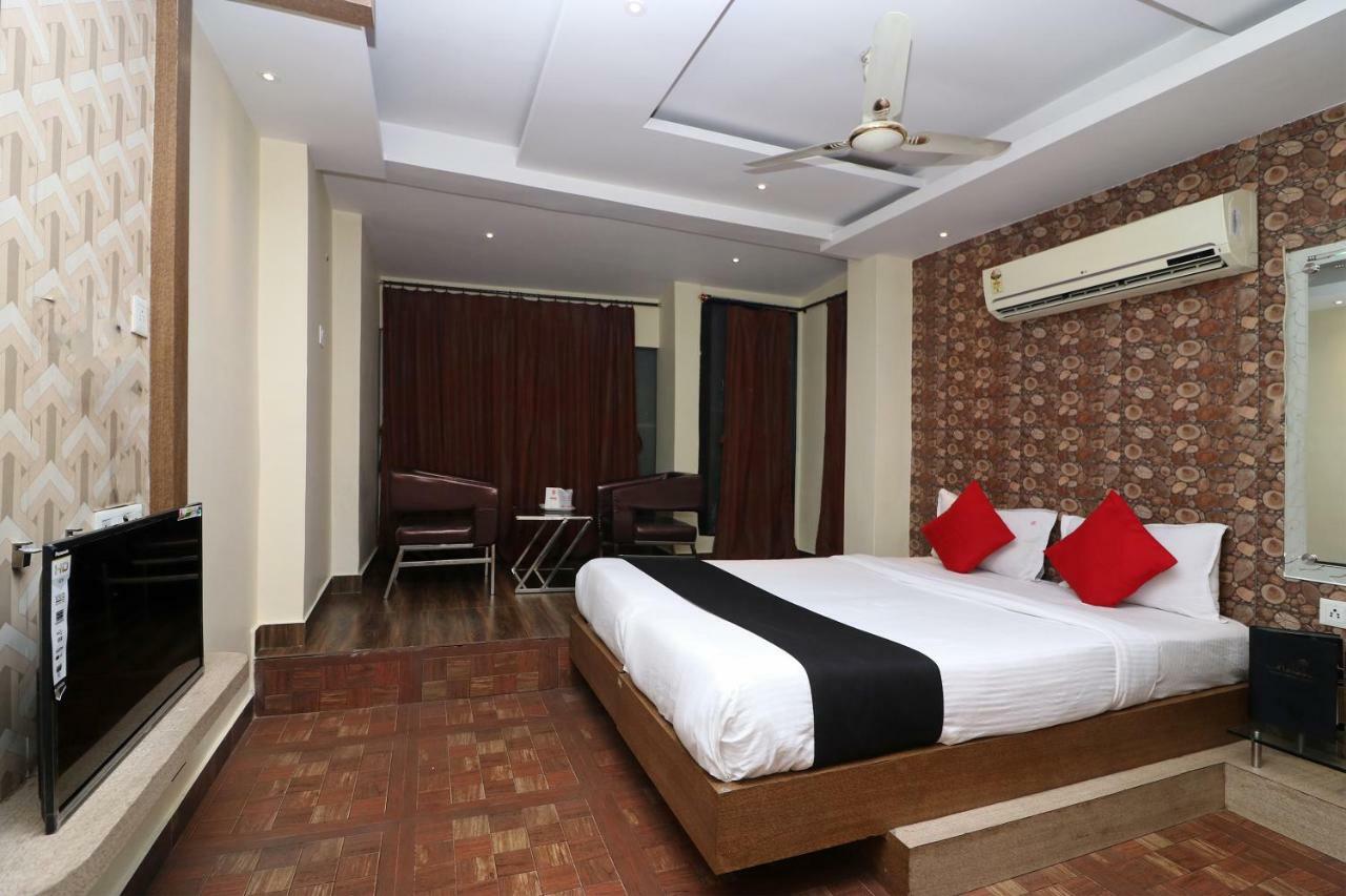 Hotel Heaven Kalkutta Exterior foto